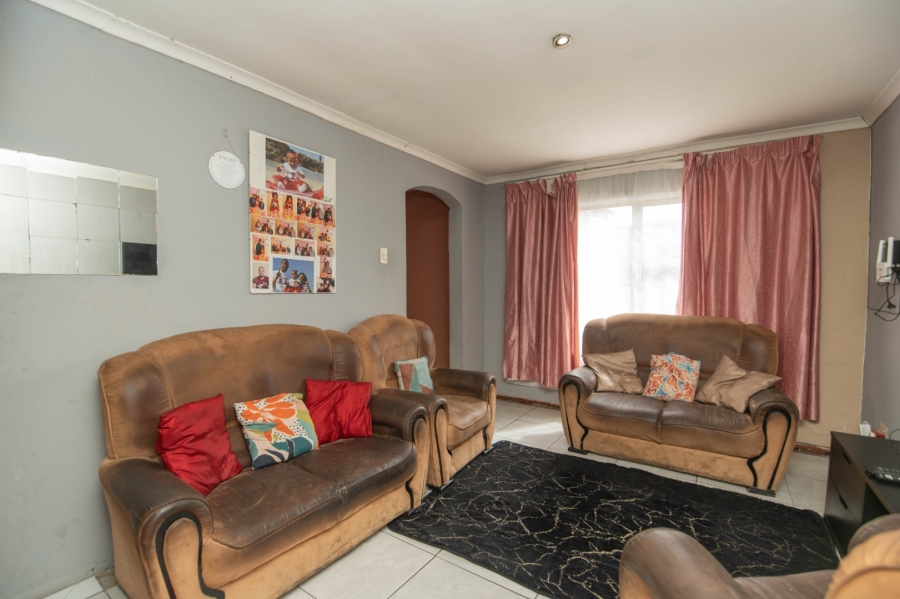 4 Bedroom Property for Sale in Bethelsdorp Eastern Cape